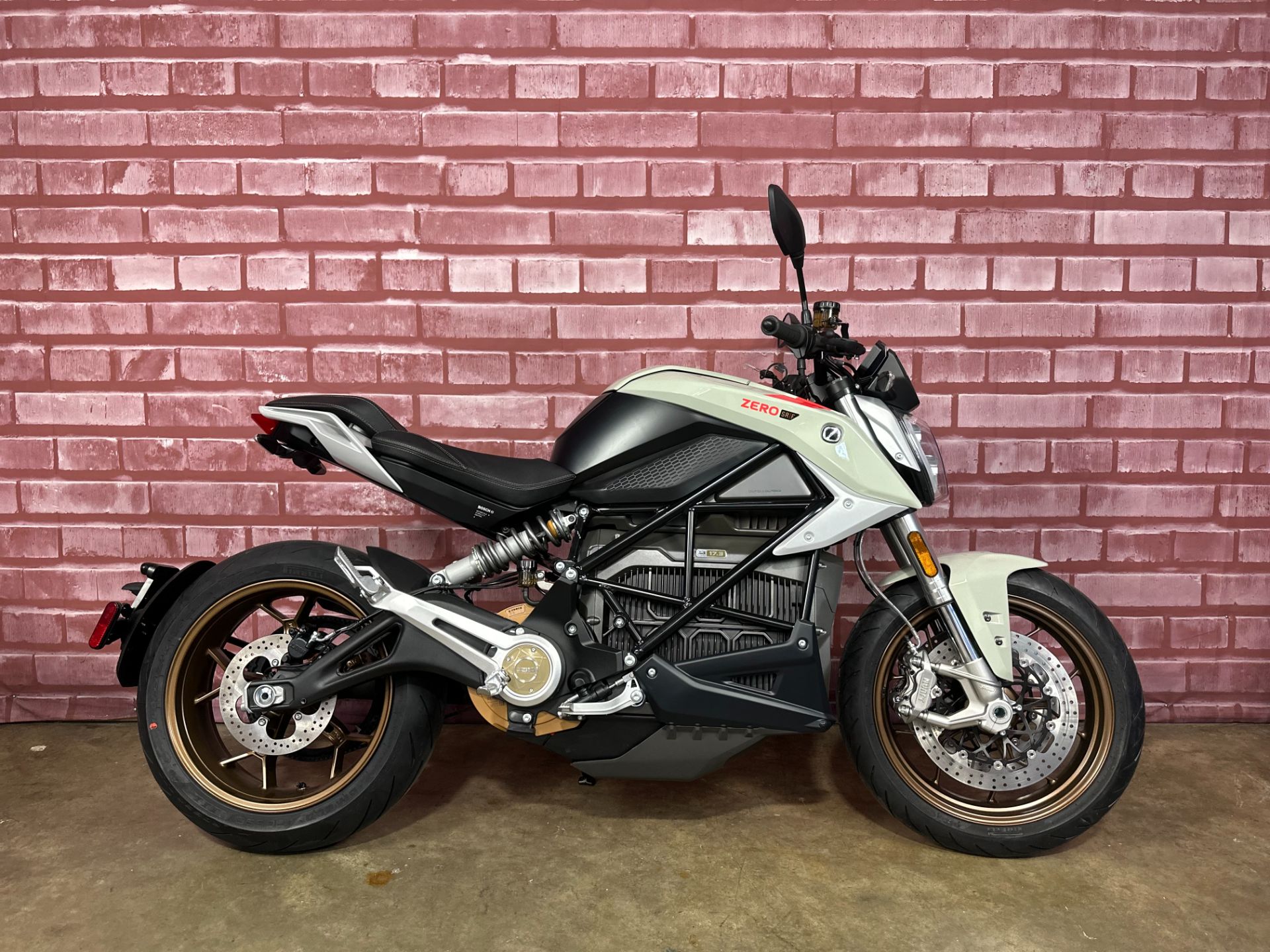 New 2025 Zero Motorcycles SR/F, Gaithersburg MD | Specs, Price