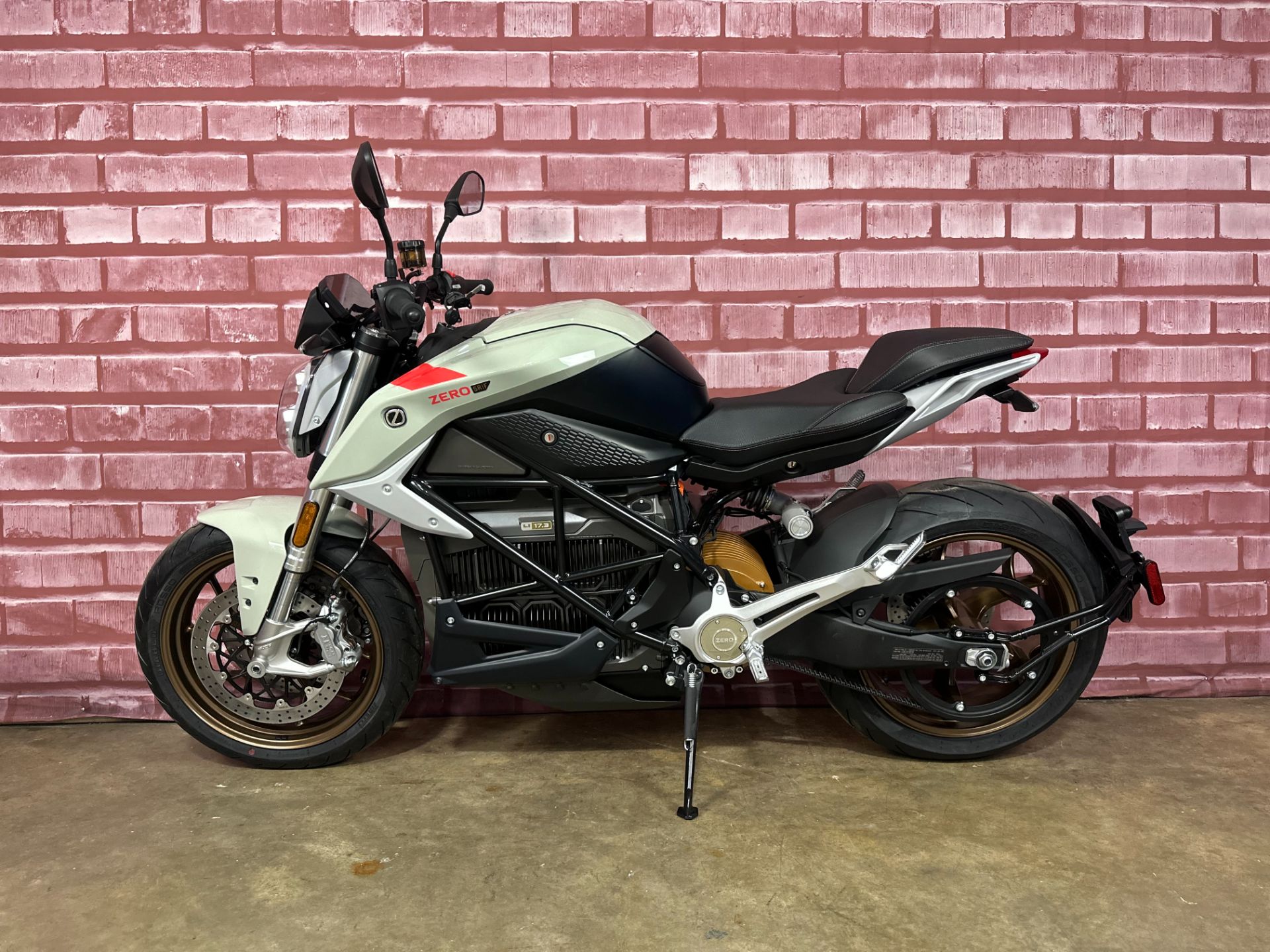 New 2025 Zero Motorcycles SR/F, Gaithersburg MD | Specs, Price