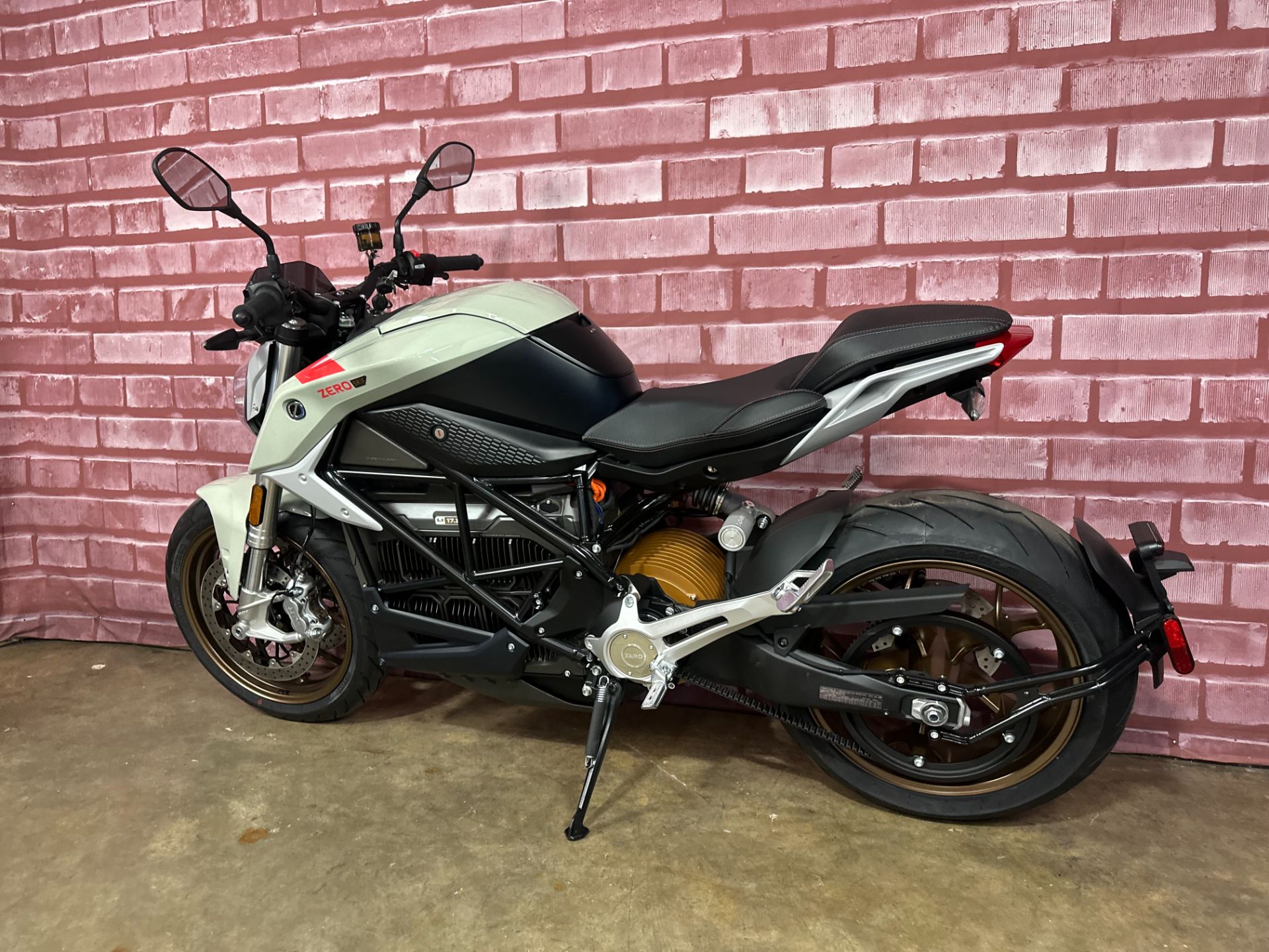2025S/S goldwin サーマル ブラック 2025 Kawasaki Ninja® ZX™-6R | Broward Motorsports