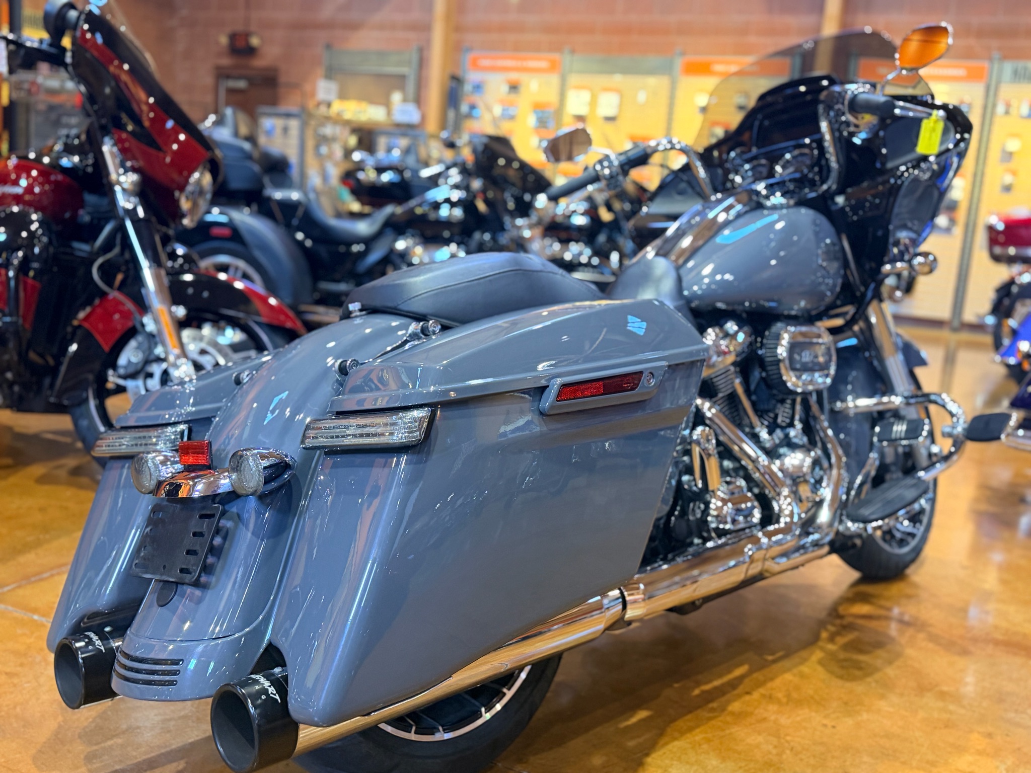 2022 Harley-Davidson Road Glide® Special 3