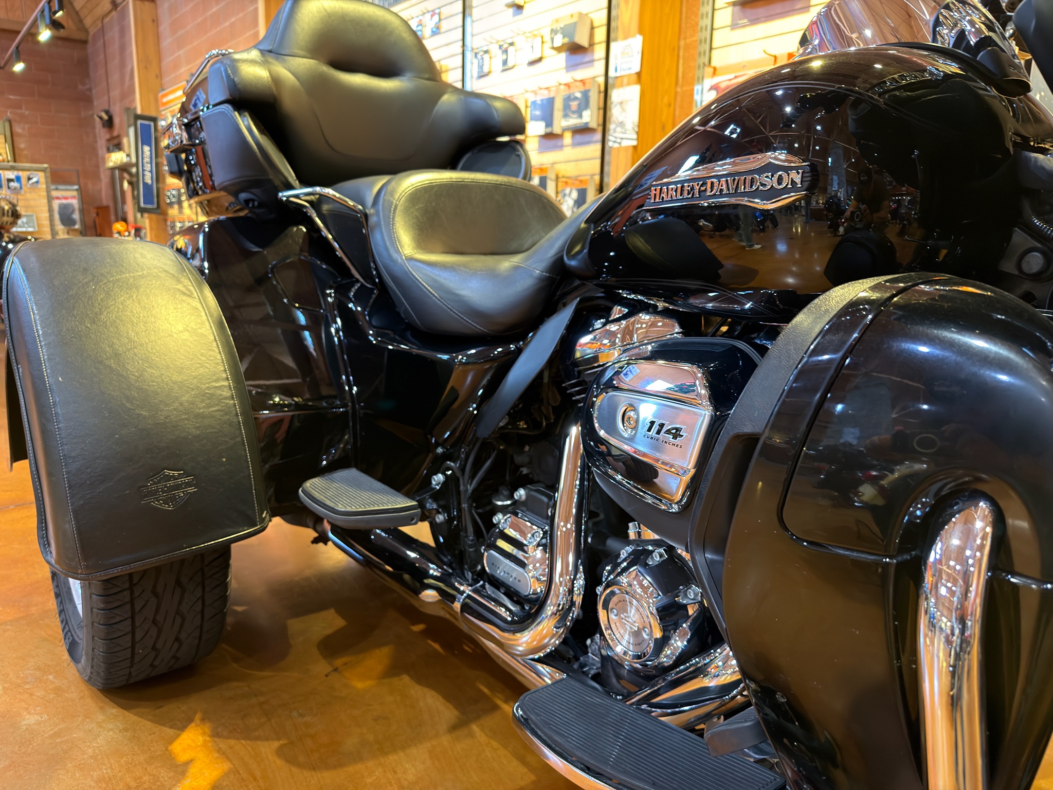 2021 Harley-Davidson Tri Glide® Ultra 4