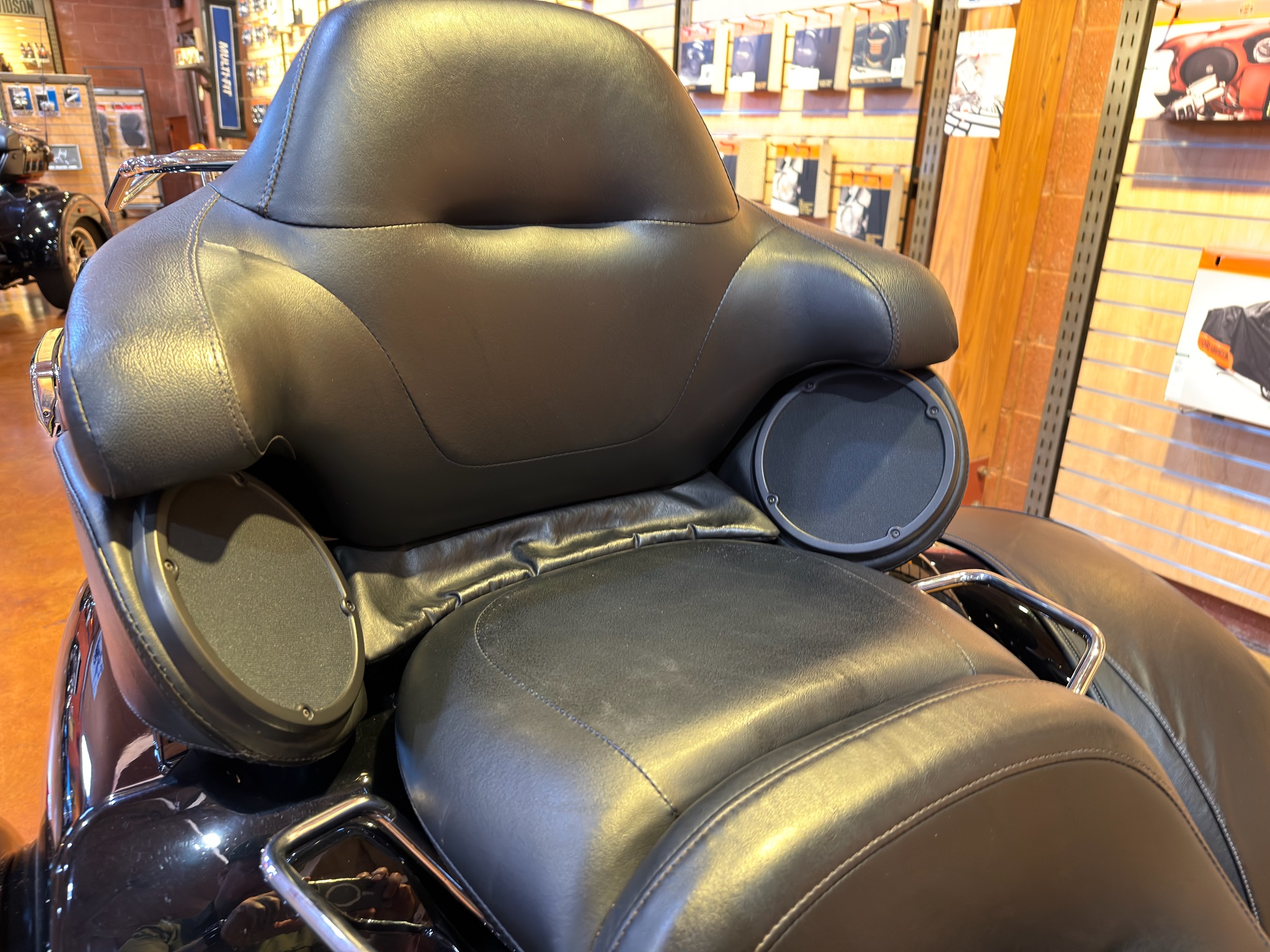 2021 Harley-Davidson Tri Glide® Ultra 6
