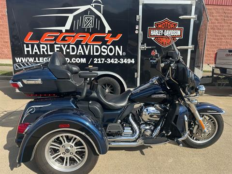 Used 2014 Harley-Davidson Tri Glide® Ultra Motorcycle Specs