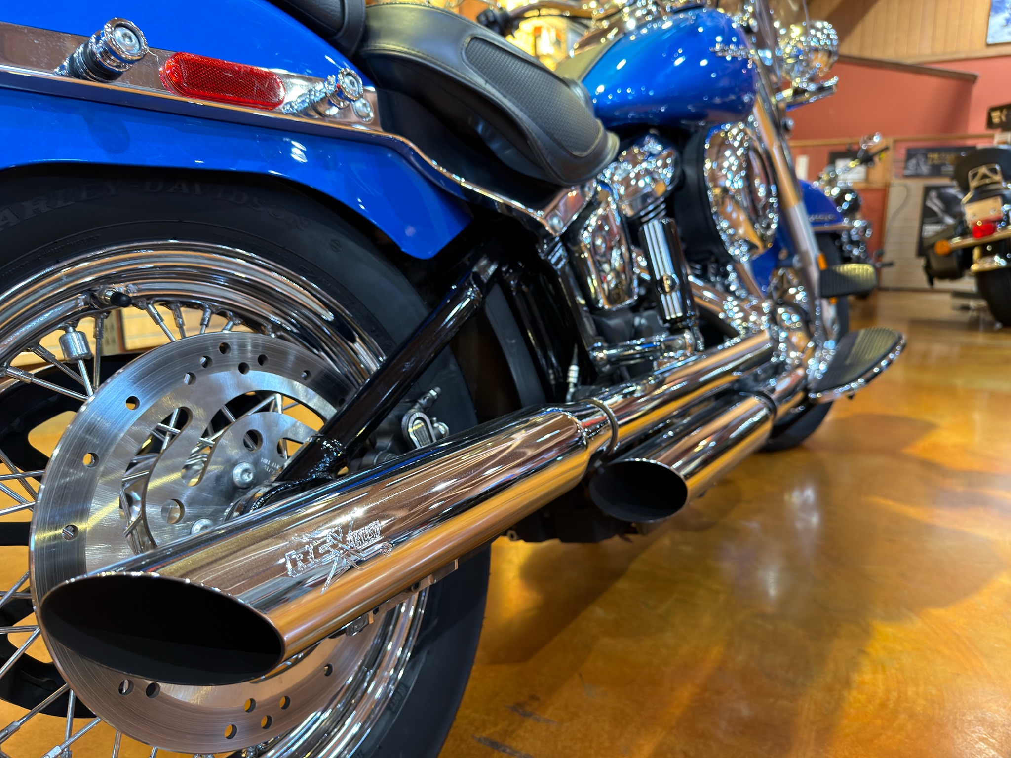 2018 Harley-Davidson Softail® Deluxe 107 6