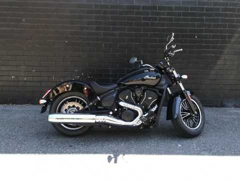 2025 Indian Scout Sixty Classic Limited — photo 1 of 6
