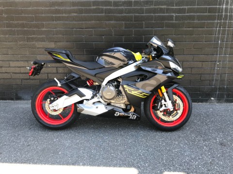 2027 Aprilia RS 660 — photo 1 of 6