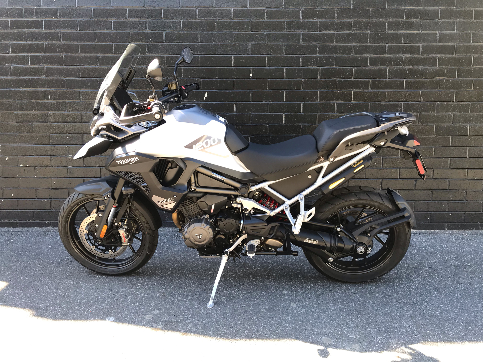 Explorer Motorcycle New 2024 Triumph Tiger 1200 GT Explorer Motorcycles in San Jose, CA ...
