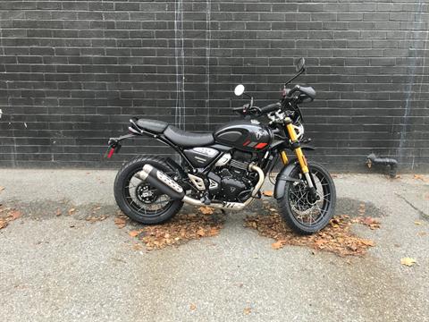 2026 Triumph Scrambler 400 XC