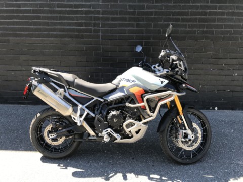 2026 Triumph Tiger 900 Desert Edition — photo 1 of 6