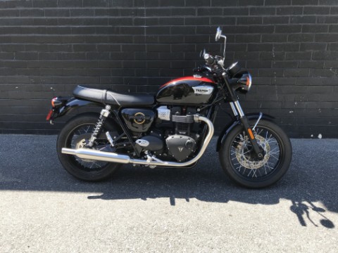 2026 Triumph Bonneville T100 — photo 1 of 6