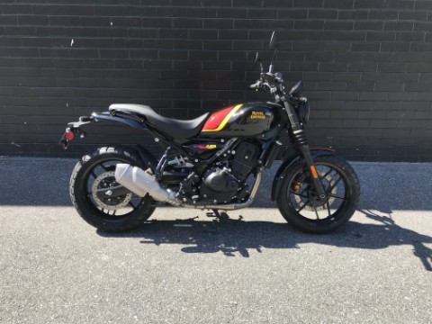 2026 Royal Enfield Guerrilla 450 — photo 1 of 6