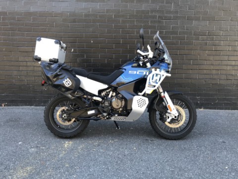 2023 Husqvarna Norden 901 Expedition