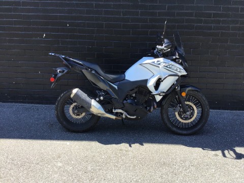 2020 Kawasaki Versys-X 300 — photo 1 of 6
