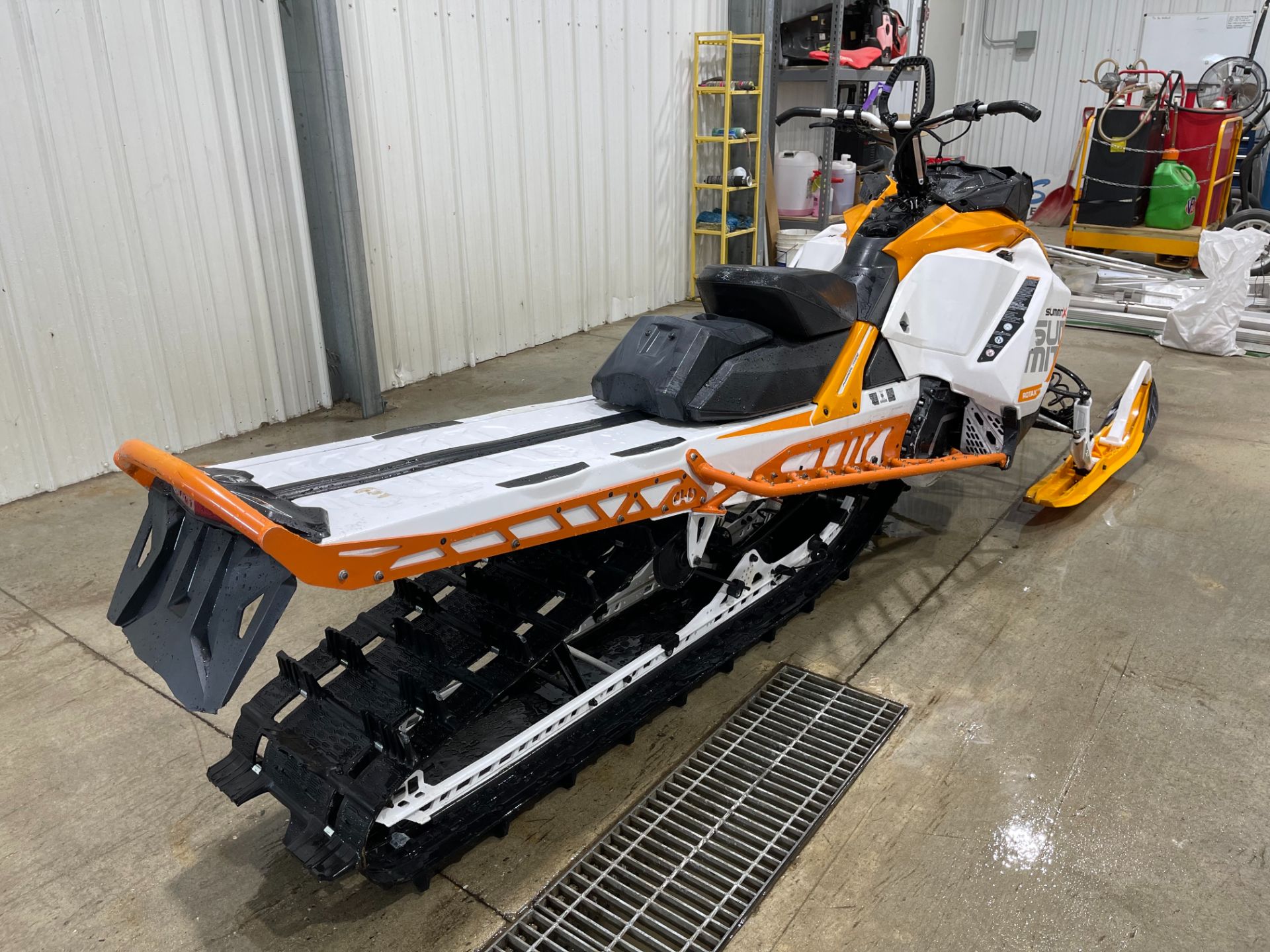 Used 2017 Ski-Doo Summit X 850 E-TEC 165” Snowmobile w/Reverse