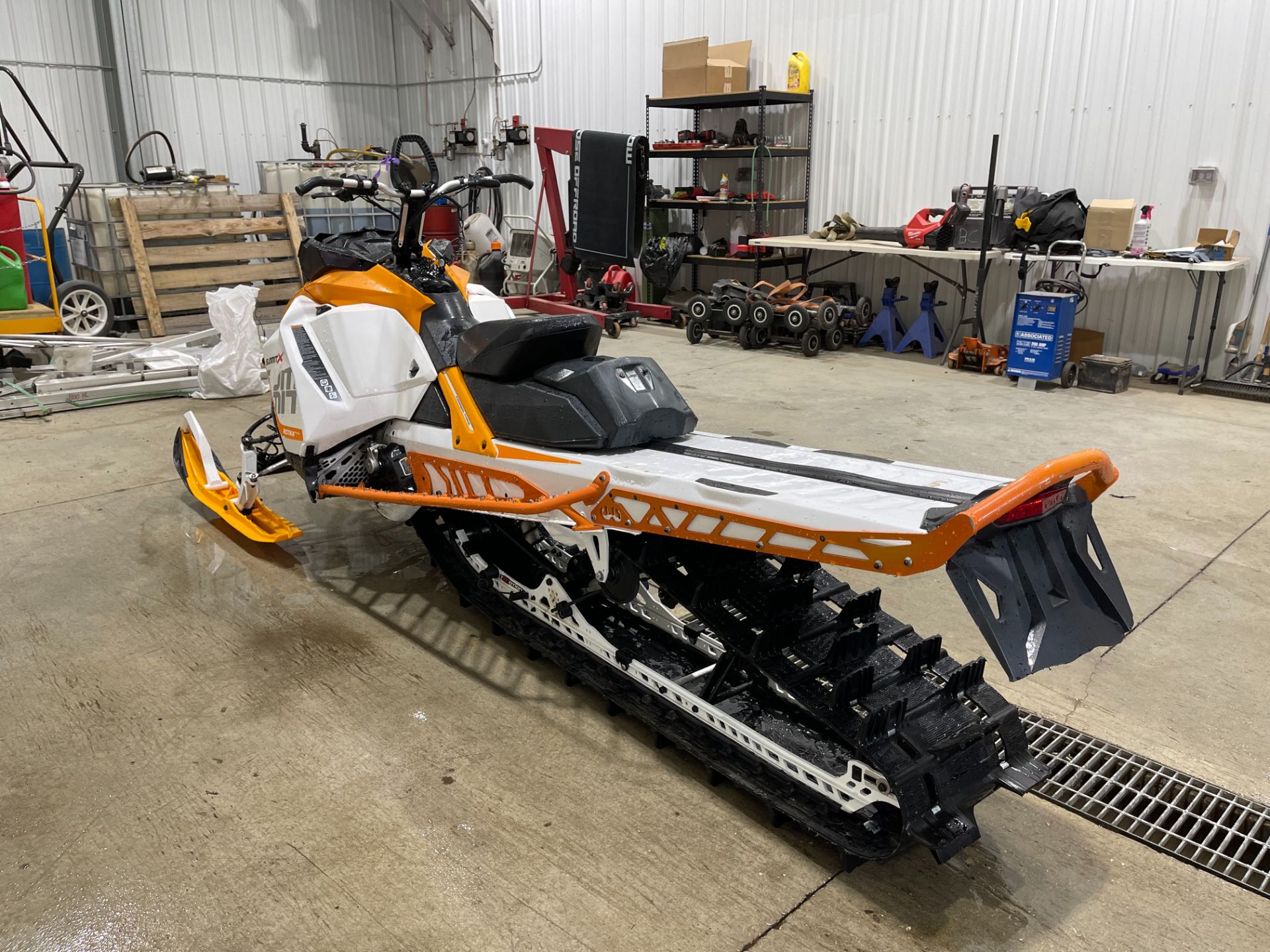 Used 2017 Ski-Doo Summit X 850 E-TEC 165” Snowmobile w/Reverse