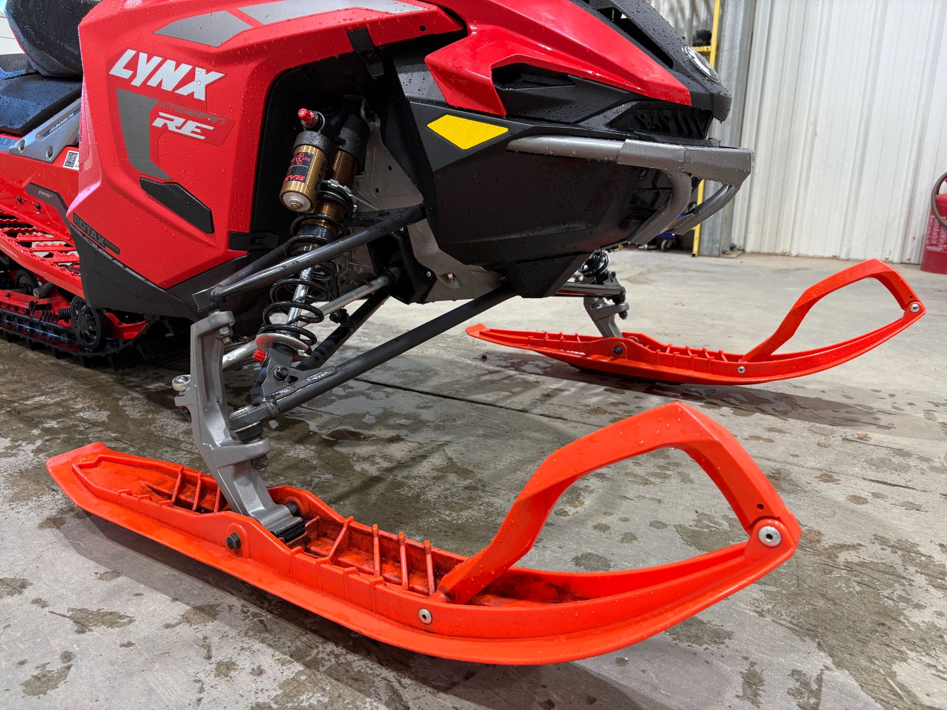 Used 2023 LYNX Xterrain RE 850 E-TEC PowderMax 2.0 M.S./E.S.