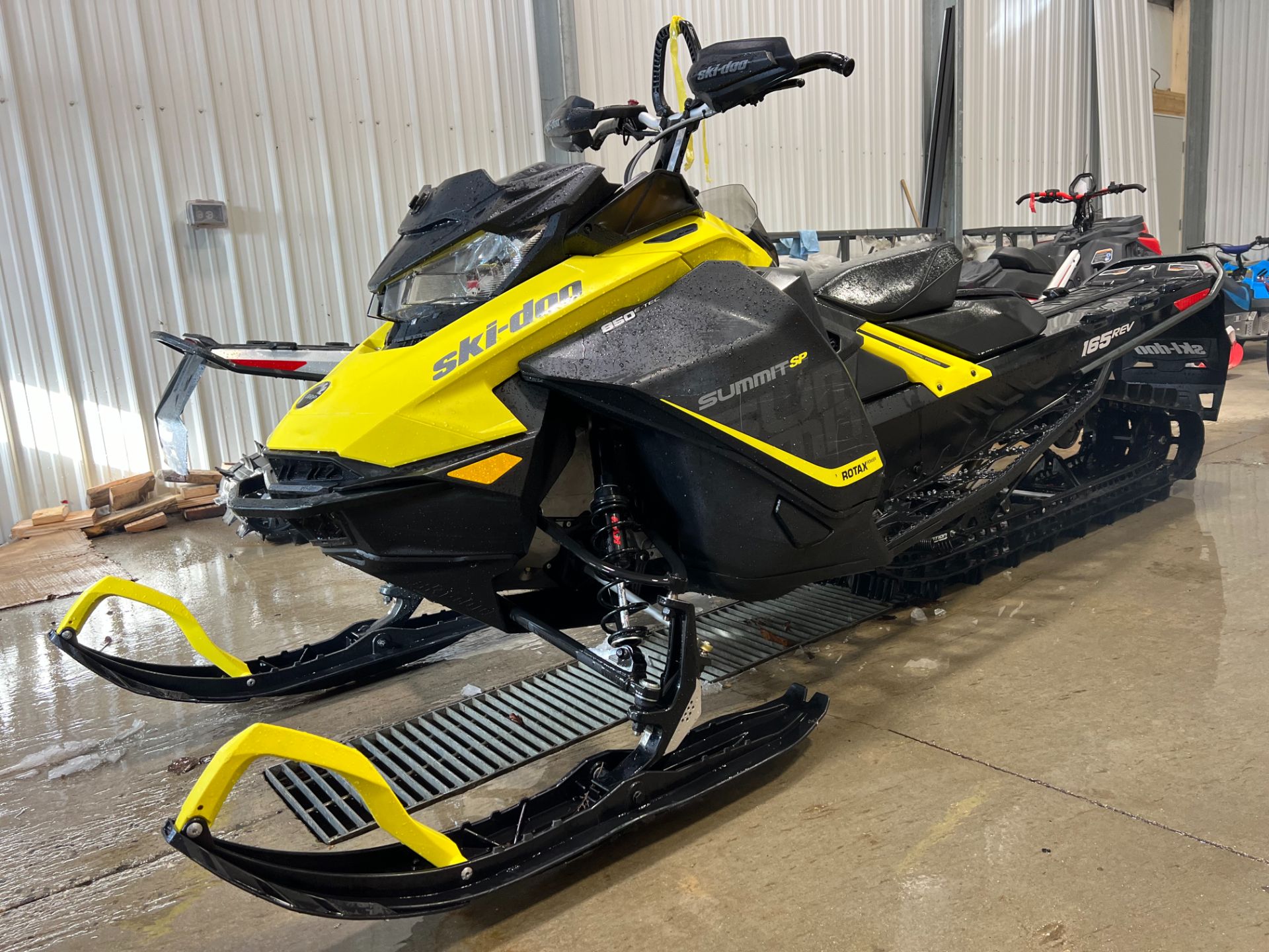 EDMondRIDE スノーボードビンディング イエロー/ブラック A-8 EDMondRIDE スノーボードビンディング イエロー/ブラック A-8