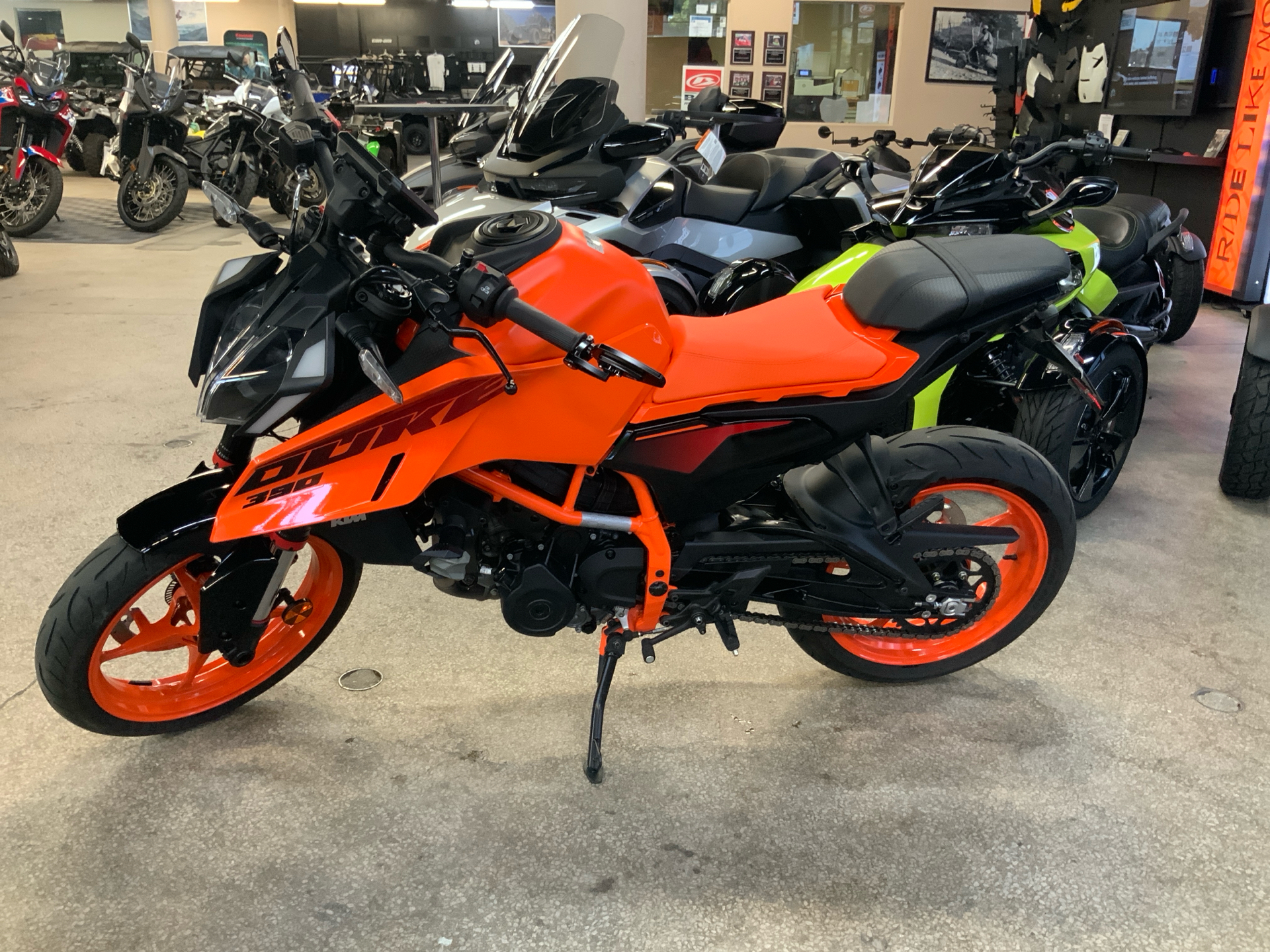 Used Bike 2017 Ktm 390 Duke For Sale Used KTM 390 Duke For Sale