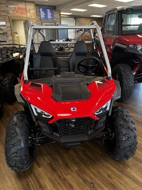 2026 Polaris RZR 200 EFI
