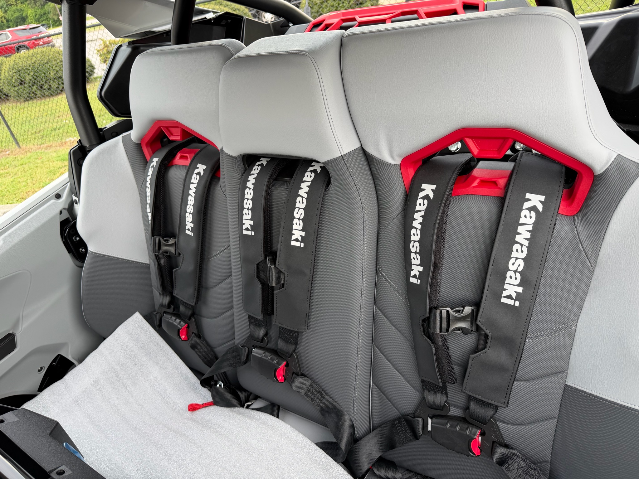 2026 Kawasaki Teryx®5 H2 Deluxe eS 3