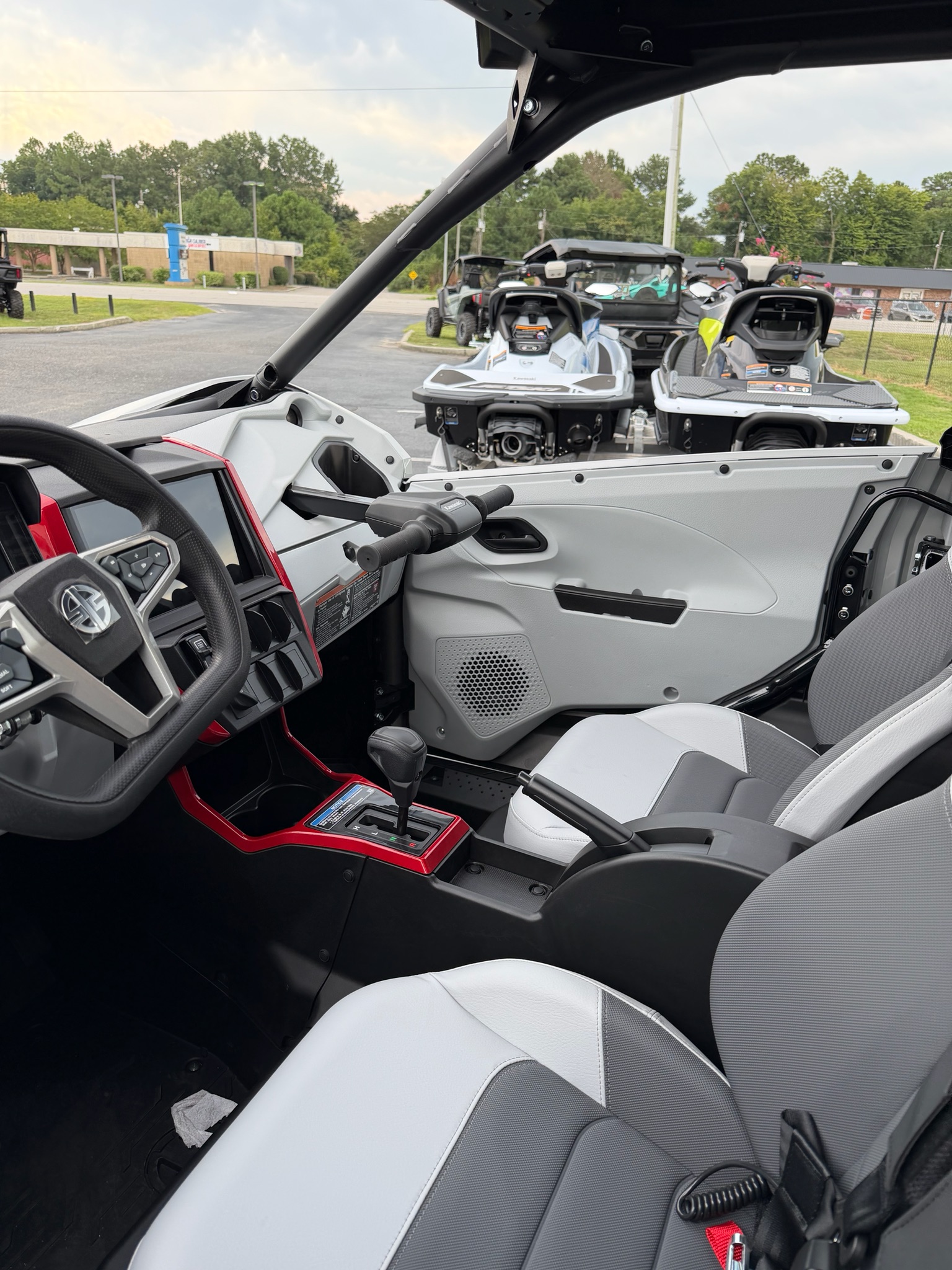 2026 Kawasaki Teryx®5 H2 Deluxe eS 4