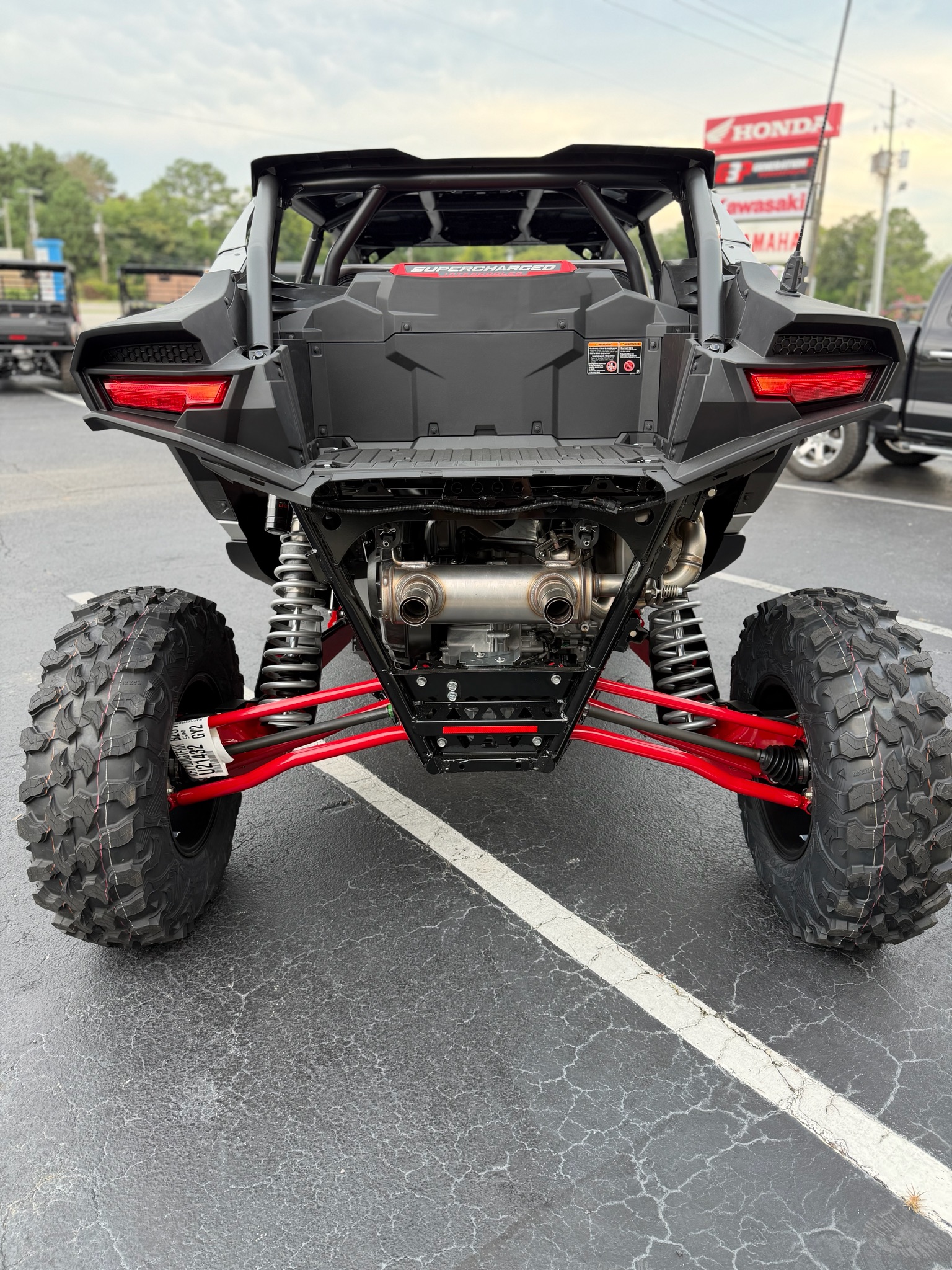2026 Kawasaki Teryx®5 H2 Deluxe eS 7