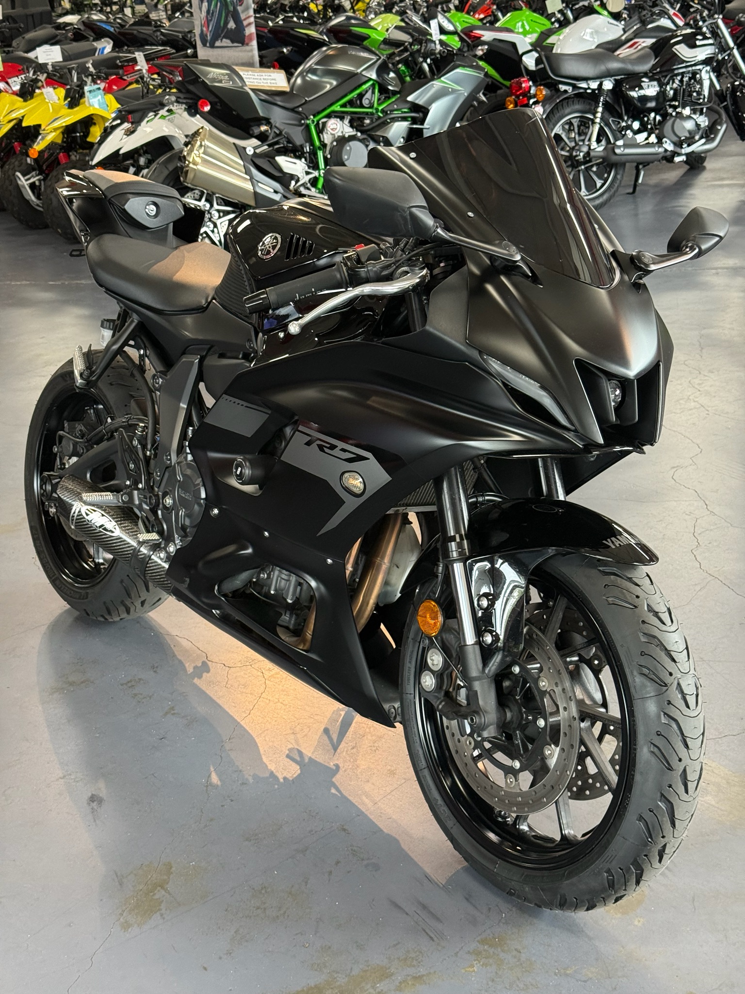 2025 YZF-R7
