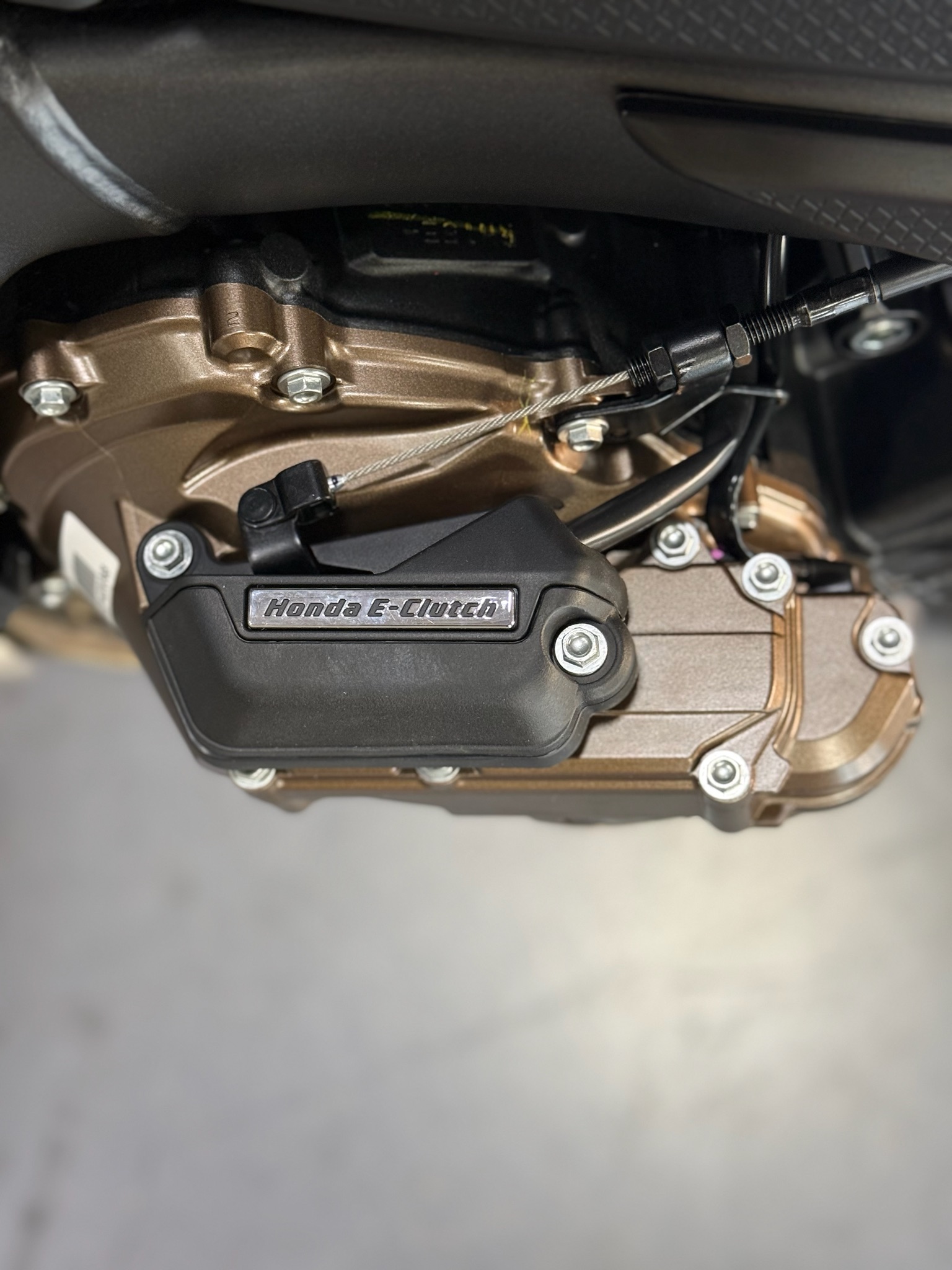 2026 Honda CB650R E-Clutch 6