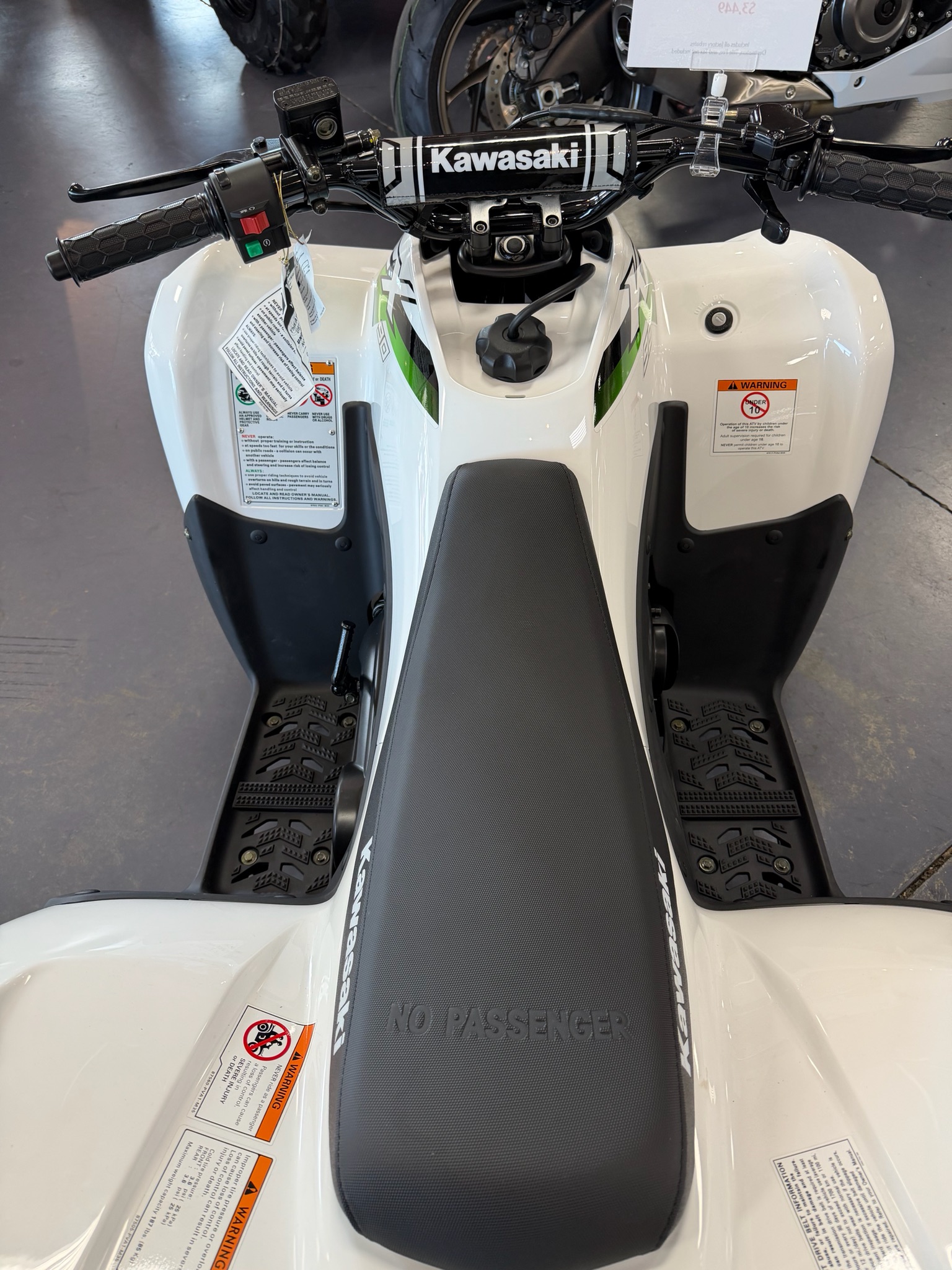 2027 Kawasaki KFX®90 4
