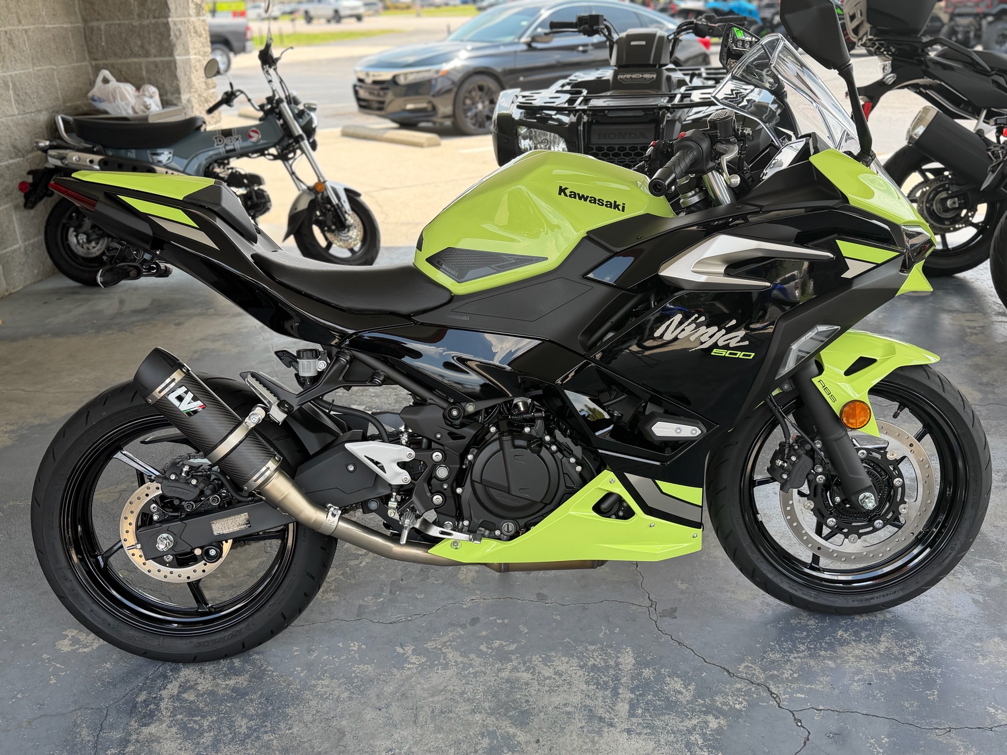 2026 Kawasaki Ninja® 500 SE ABS