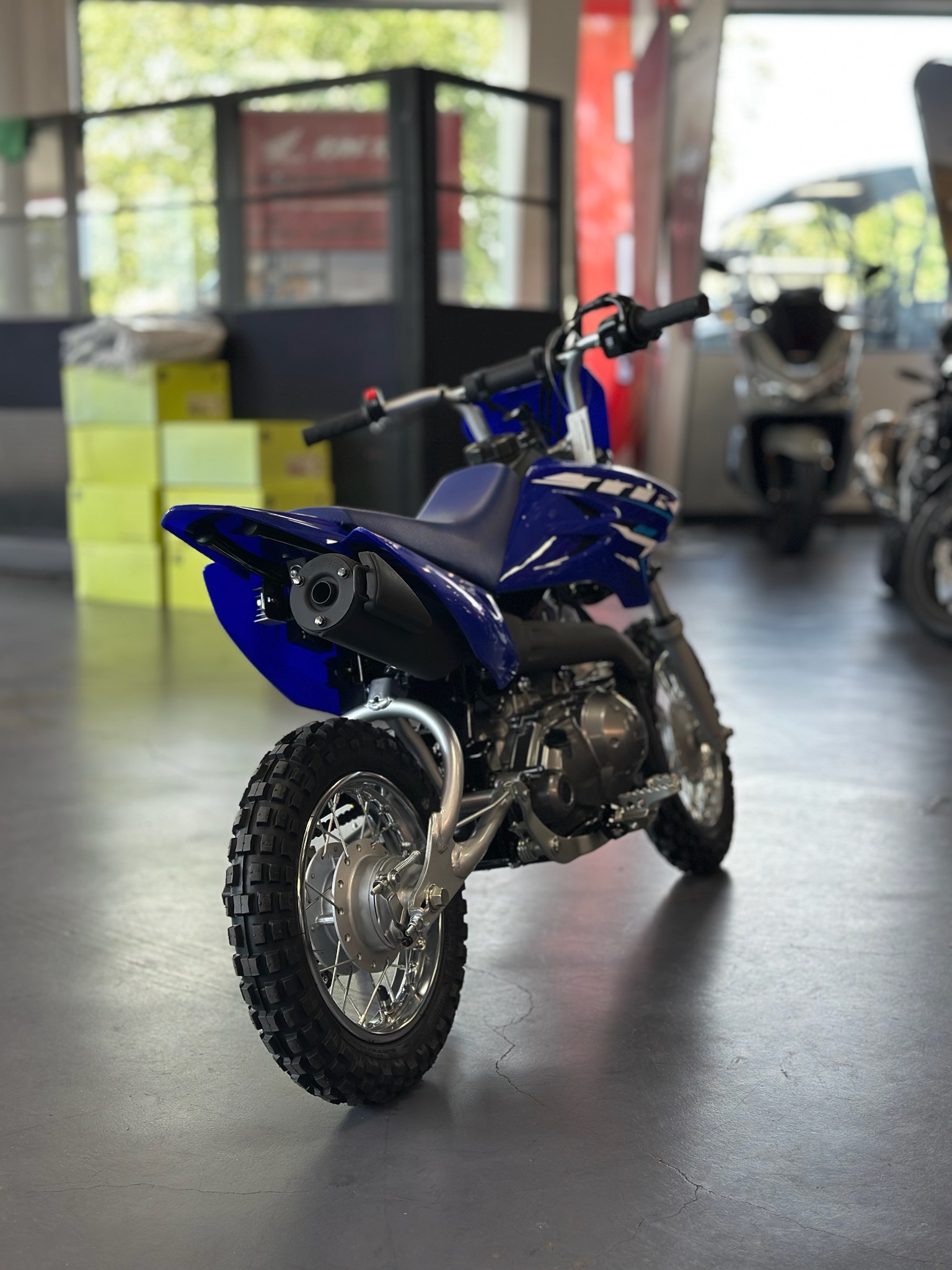 2026 Yamaha TT-R50E 3