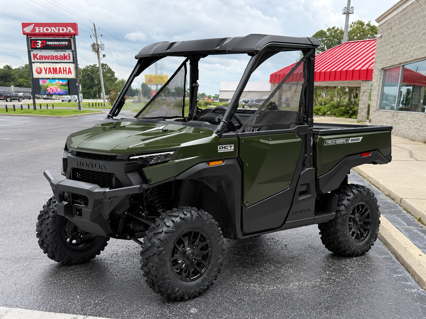 2026 Honda Pioneer 1000 Deluxe 1