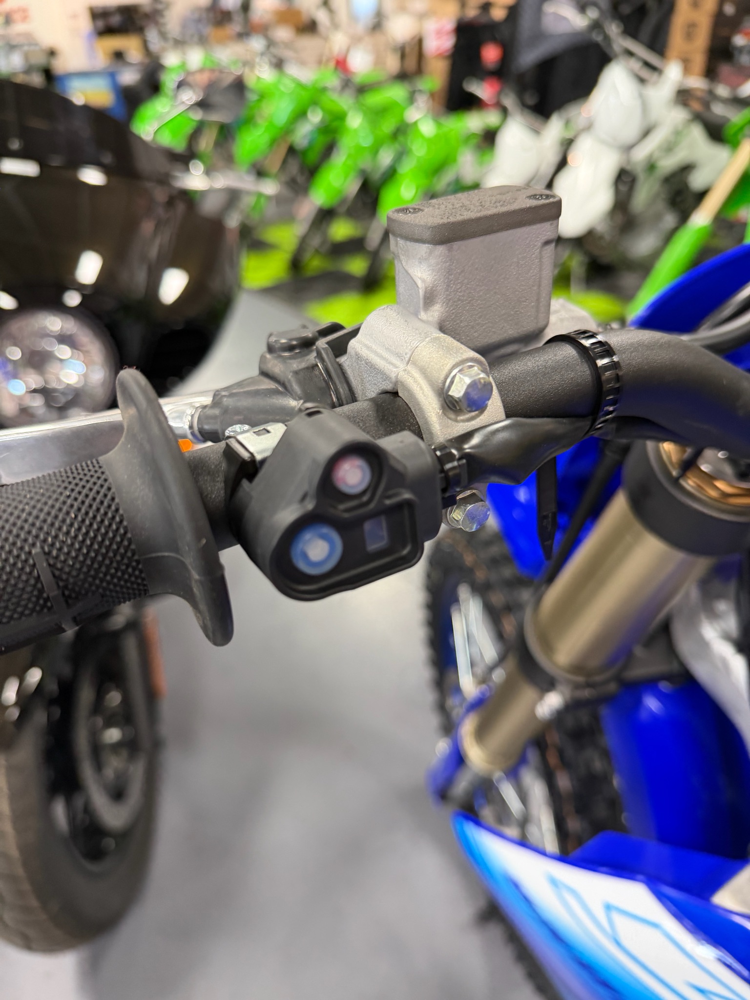 2027 Yamaha YZ250F 11
