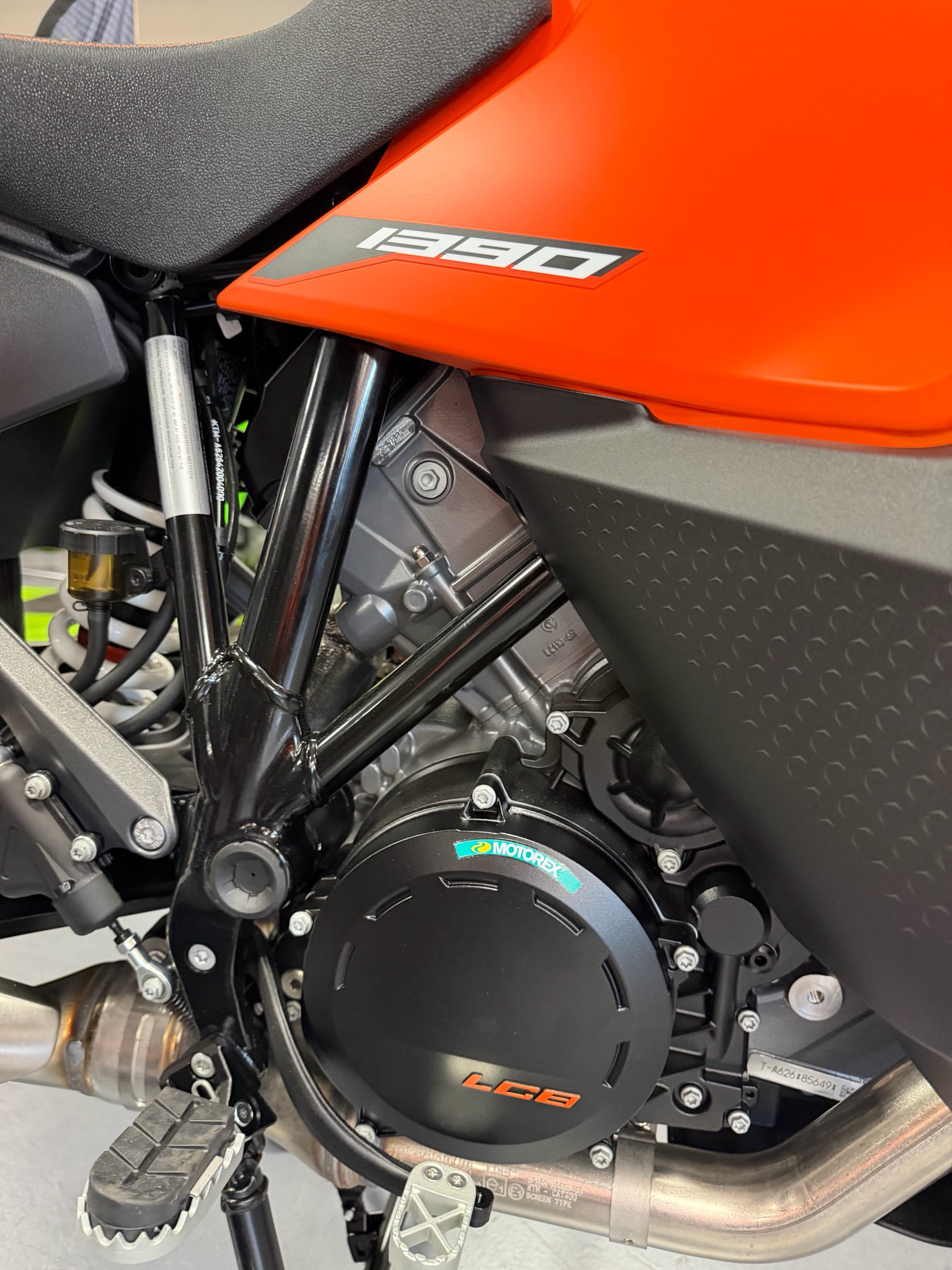 2027 KTM 1390 Super Adventure S EVO 6