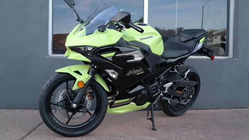 2026 Ninja® 500 ABS