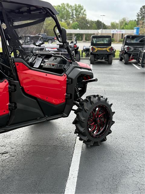 New 2025 Honda Pioneer 1000-6 Deluxe Crew, Florence SC | Specs