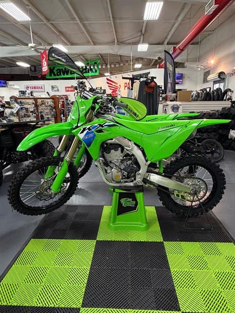 sakana 1992 Kawasaki ZX-6 Base - Michener Allen Auctioneering Ltd