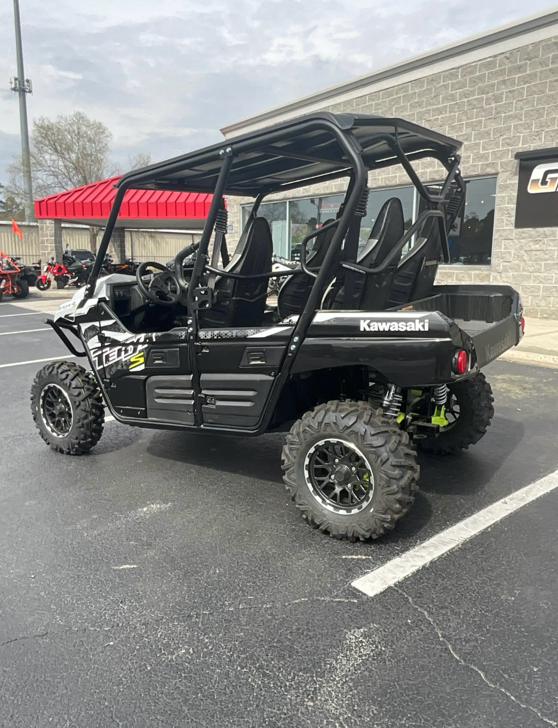 New 2025 Kawasaki Teryx4 S LE, Florence SC | Specs, Price, Photos