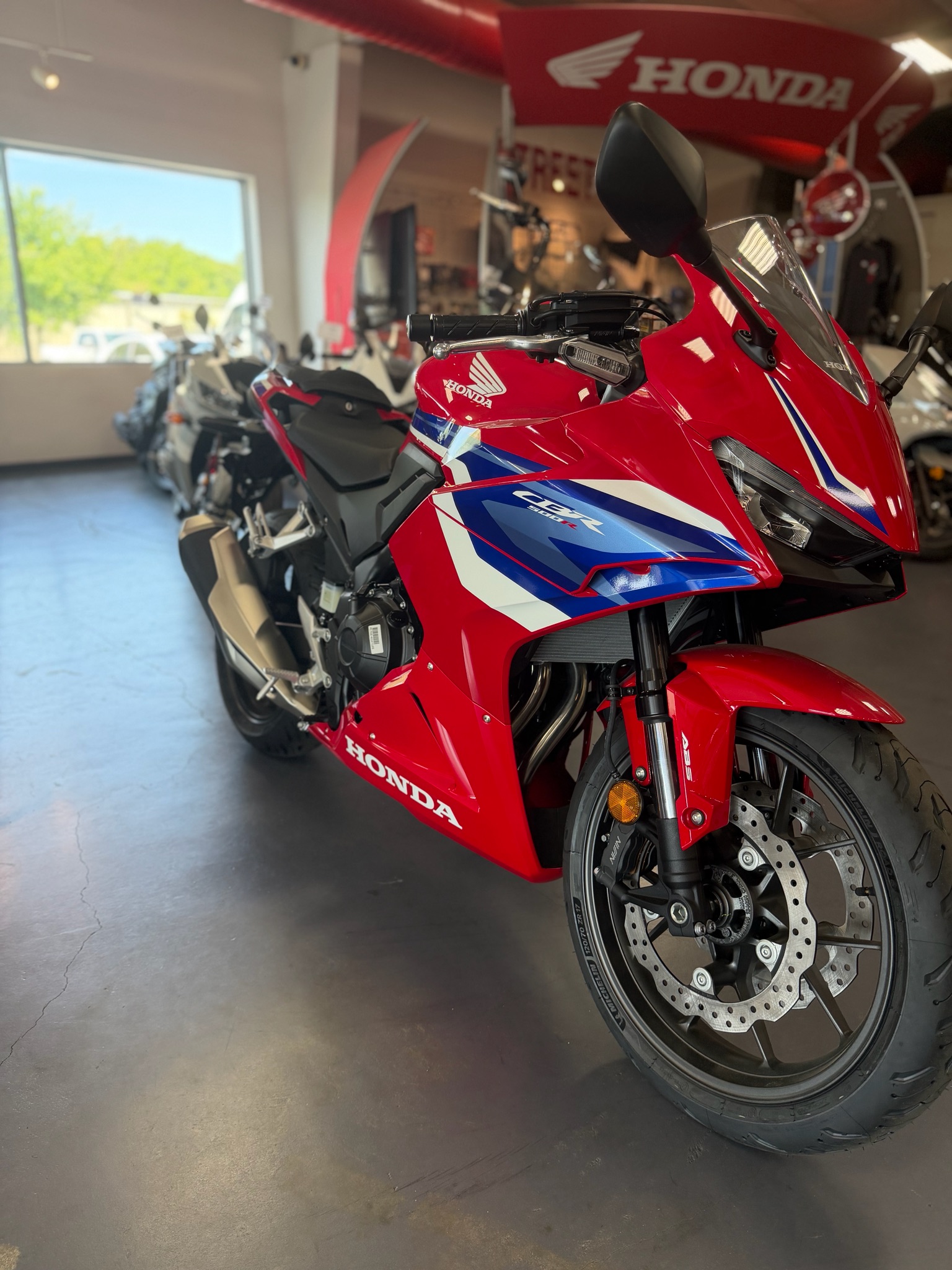 2025 CBR500R