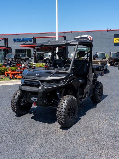 2026 Can-Am Defender XT HD11 — photo 1 of 28