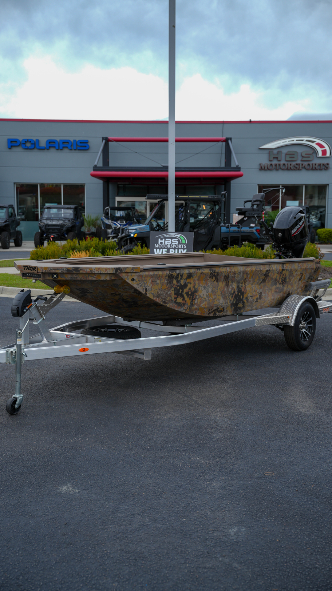 New 2025 Thor 1754 TIMBER HAMMER KRYPTEK FLYWAYS | Power Boats