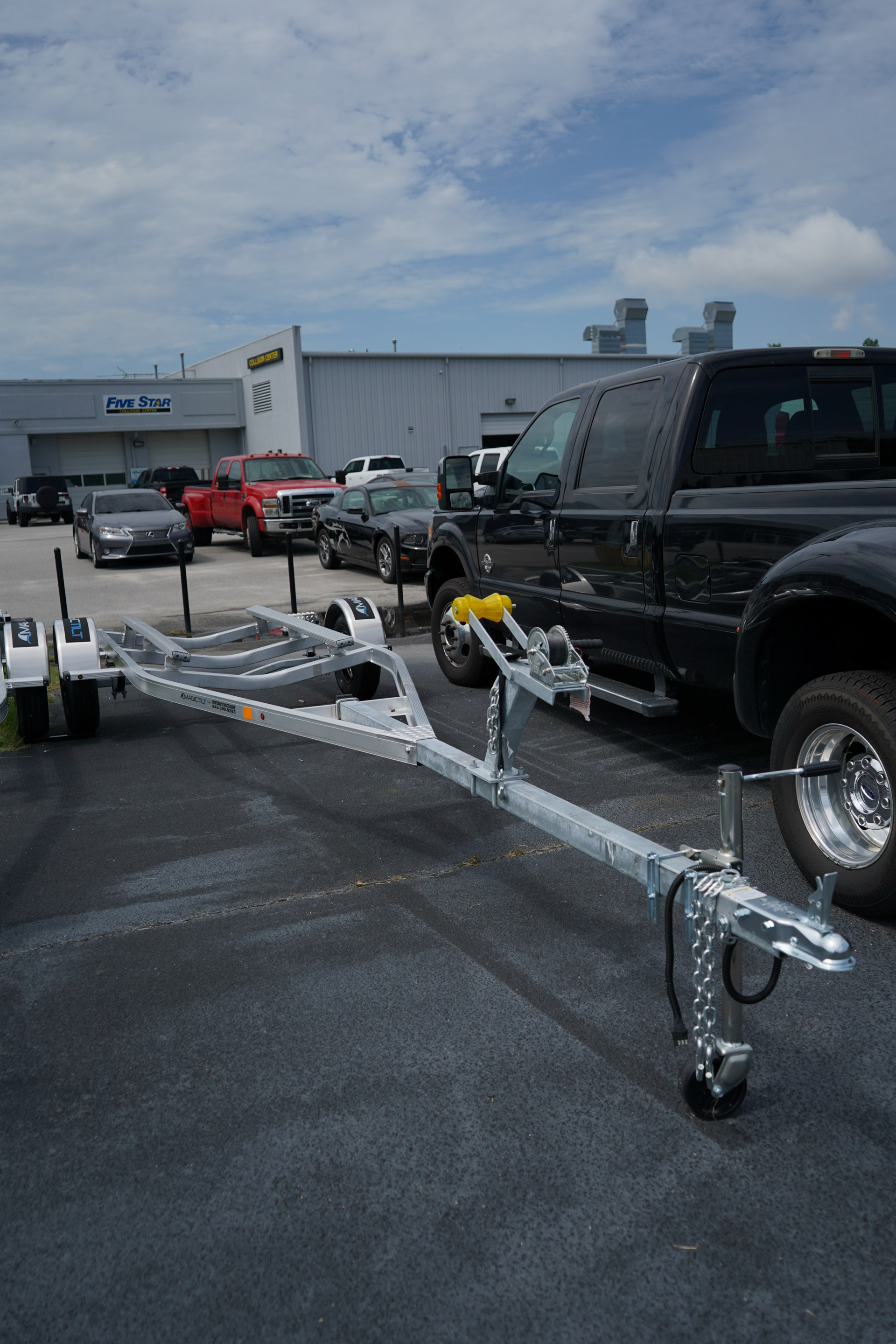 New 2025 Magic Tilt WAR EAGLE 754 AL | Boat Trailers in Florence
