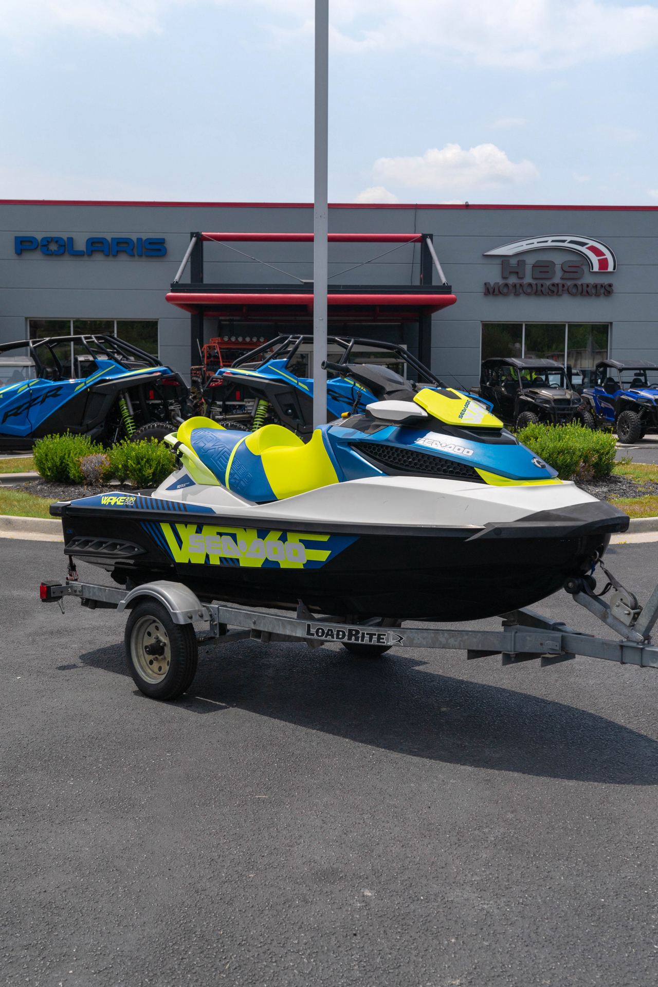 Used 2017 Sea-Doo WAKE Pro 230 White / Denim Blue Satin 