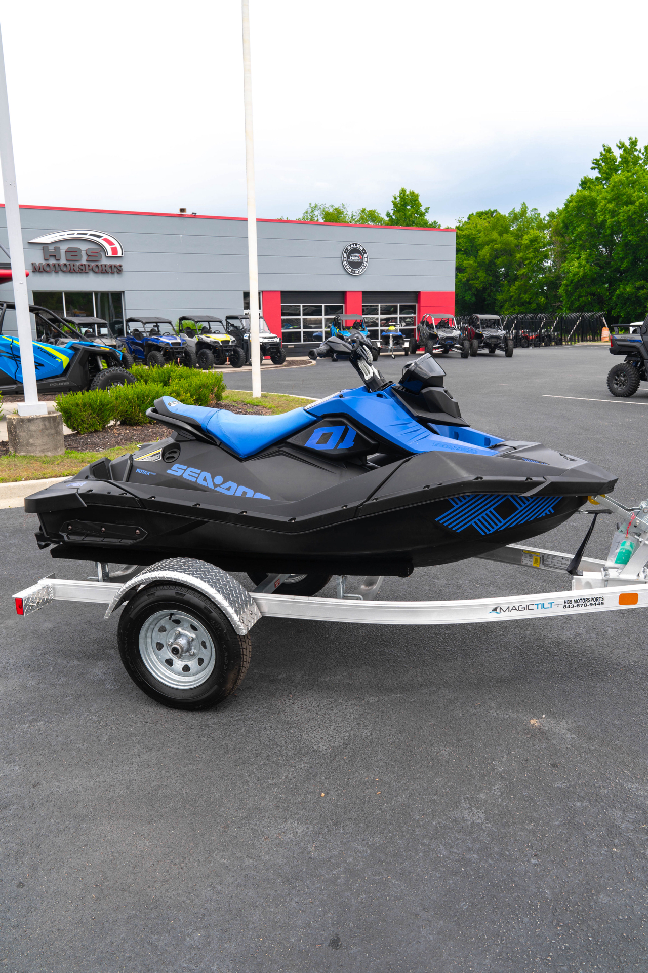 製氷機 シルバー ダークブルー Used 2023 Sea-Doo PWC SPARK TRIXX 90 BLACK/GREEN | Watercraft in
