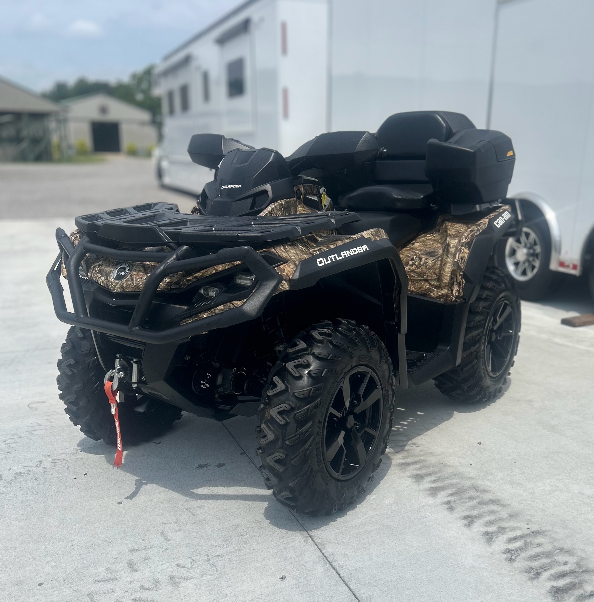 2023 Can-Am™ Outlander XT 850 1