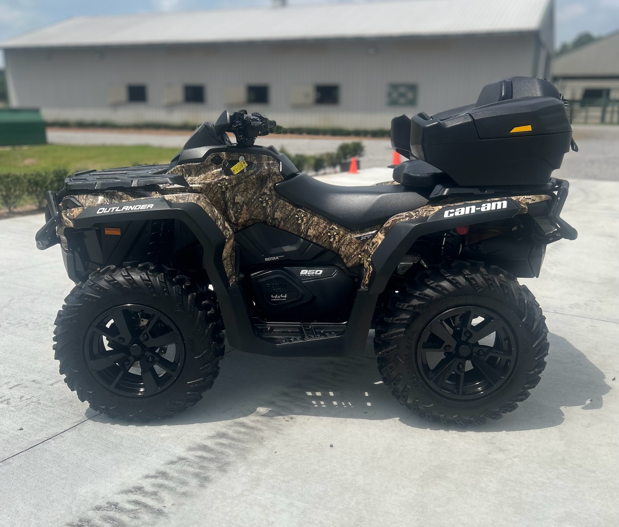 2023 Can-Am™ Outlander XT 850 4
