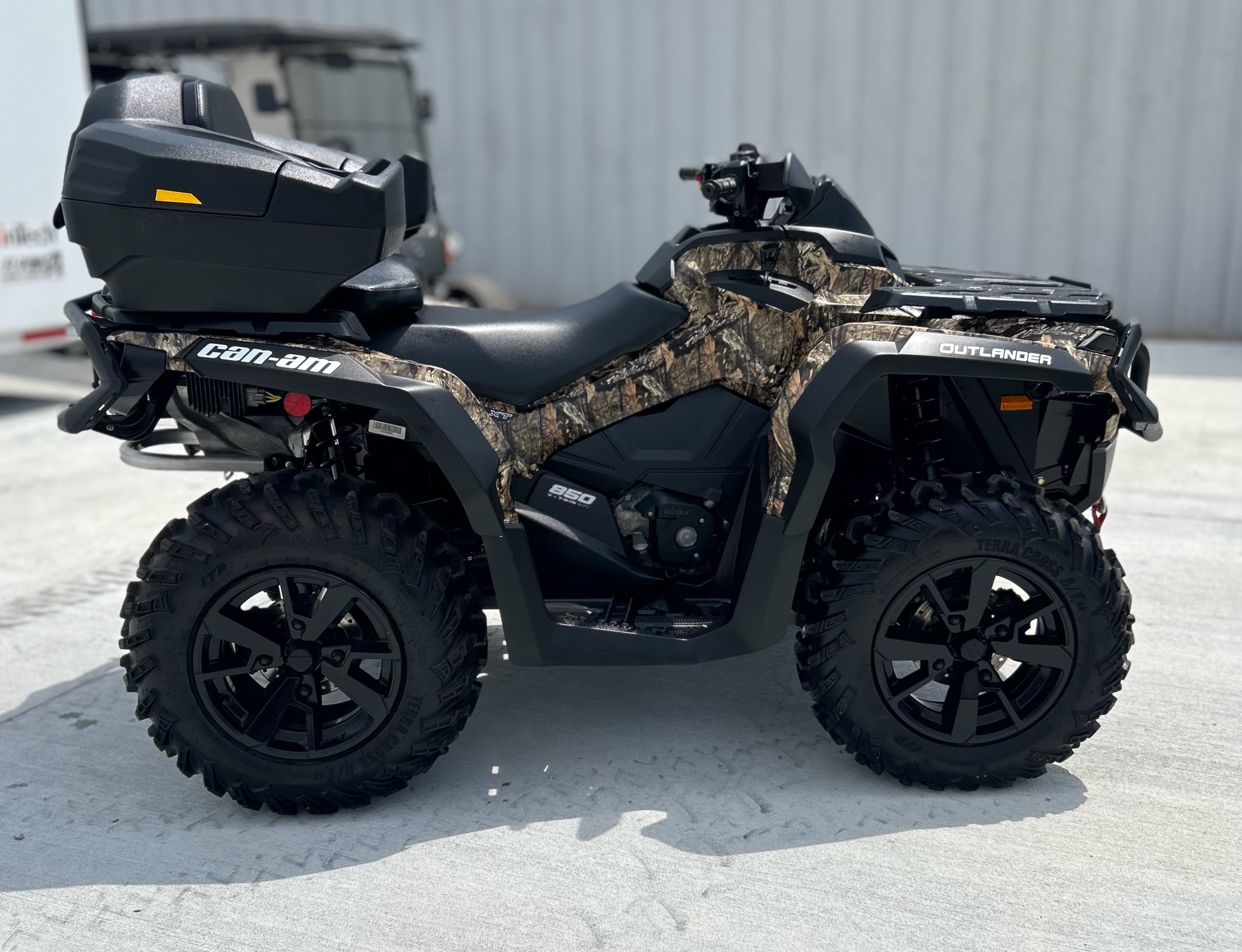 2023 Can-Am™ Outlander XT 850 8