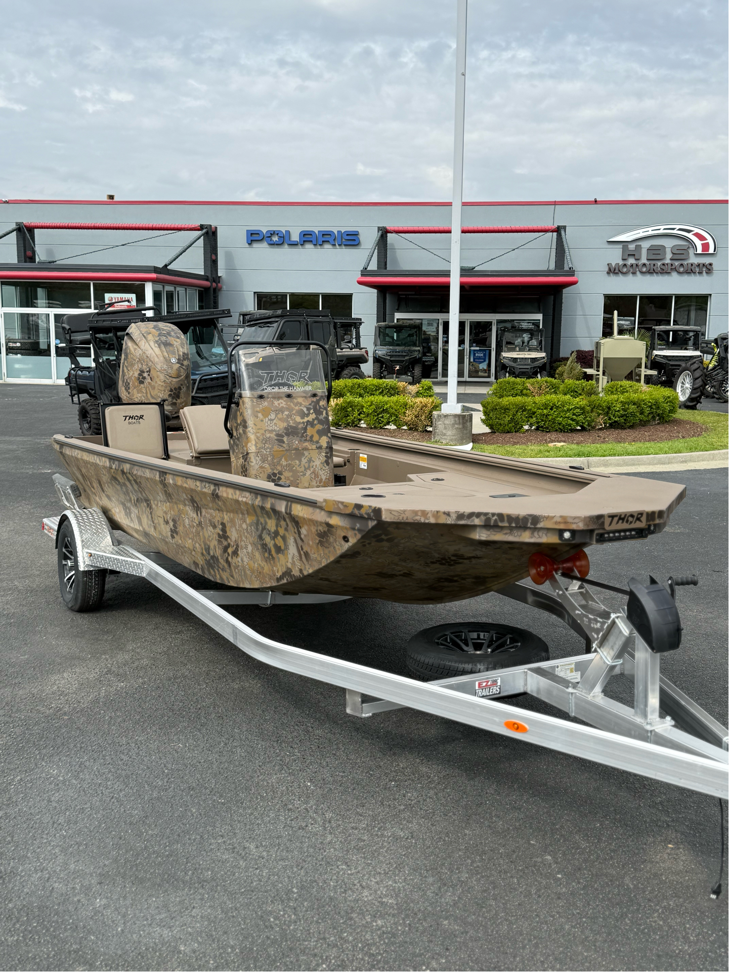 New 2025 Thor Lake Hammer 1900 Kryptek Flyways | Power Boats