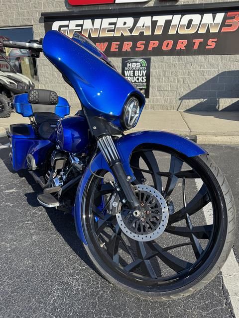 2019 Harley-Davidson Electra Glide® Standard 3