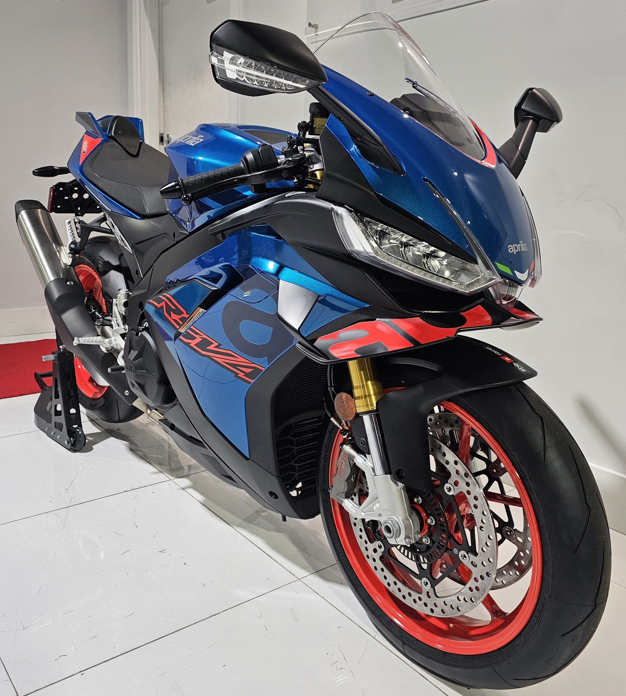 New 2027 Aprilia RSV4 1100, Miami FL | Specs, Price, Photos